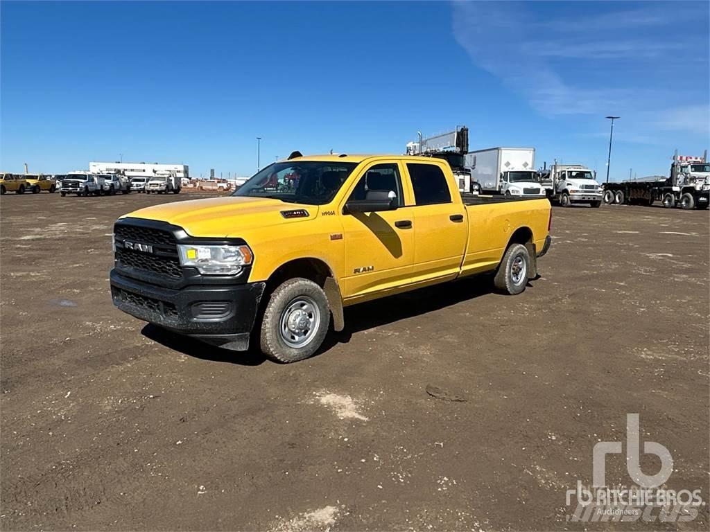 RAM 2500 Flakbilar/Pickuper