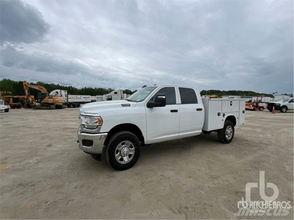 RAM 2500 Plogbilar