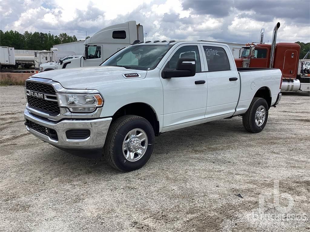 RAM 2500 Flakbilar/Pickuper