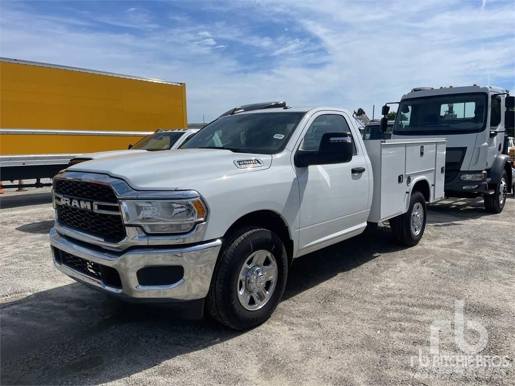 RAM 2500 Plogbilar