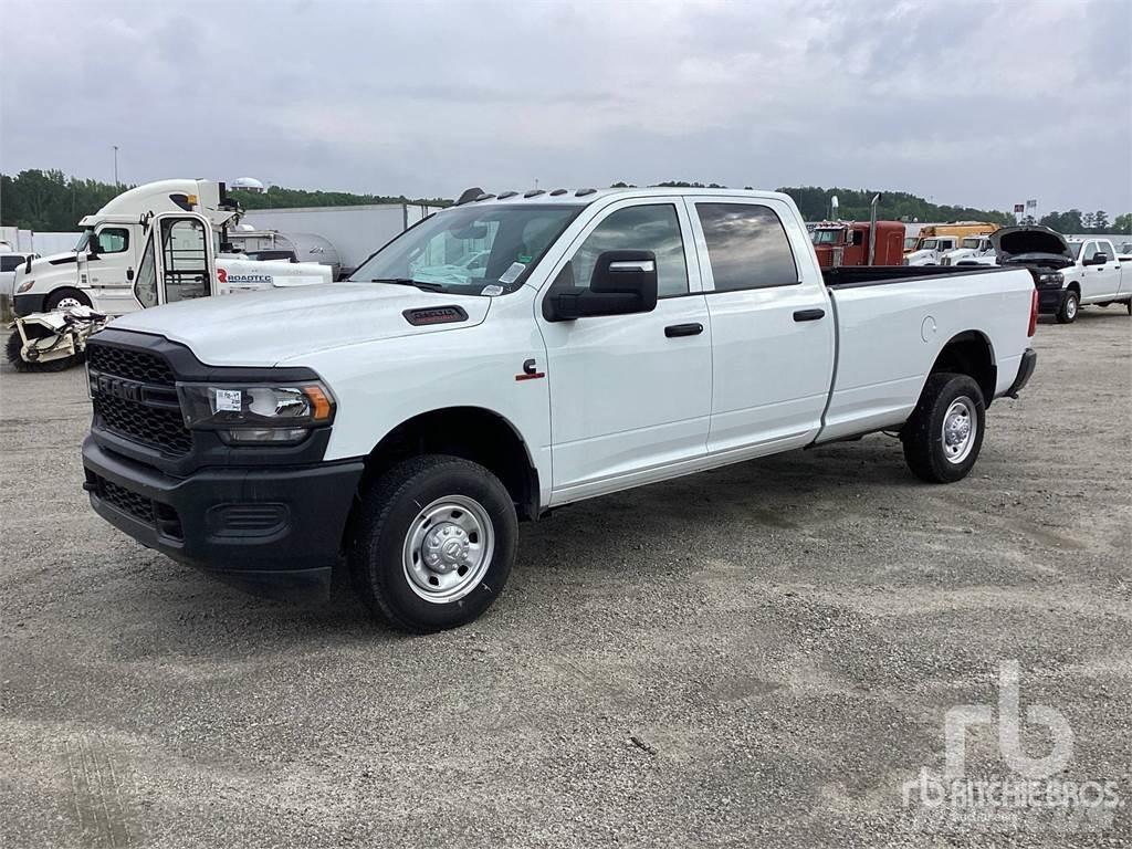 RAM 2500 Flakbilar/Pickuper