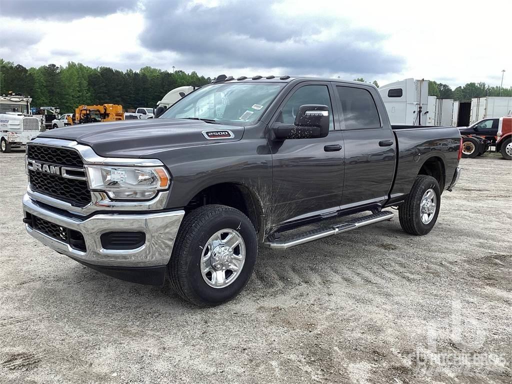 RAM 2500 Flakbilar/Pickuper