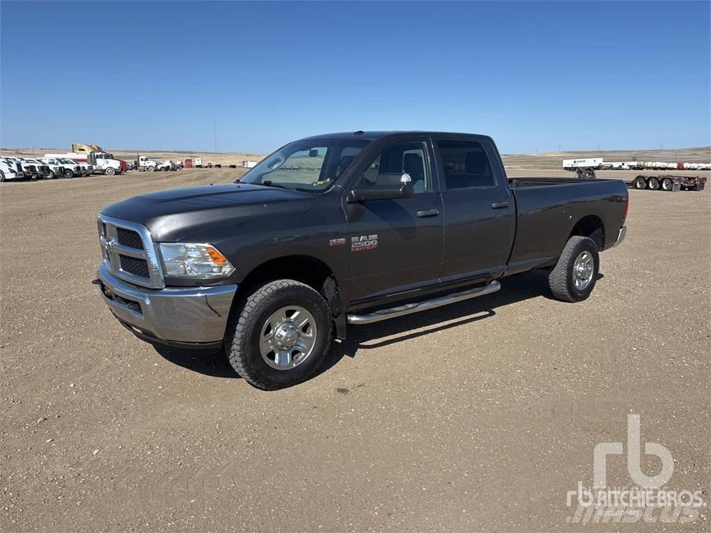 RAM 2500 Flakbilar/Pickuper