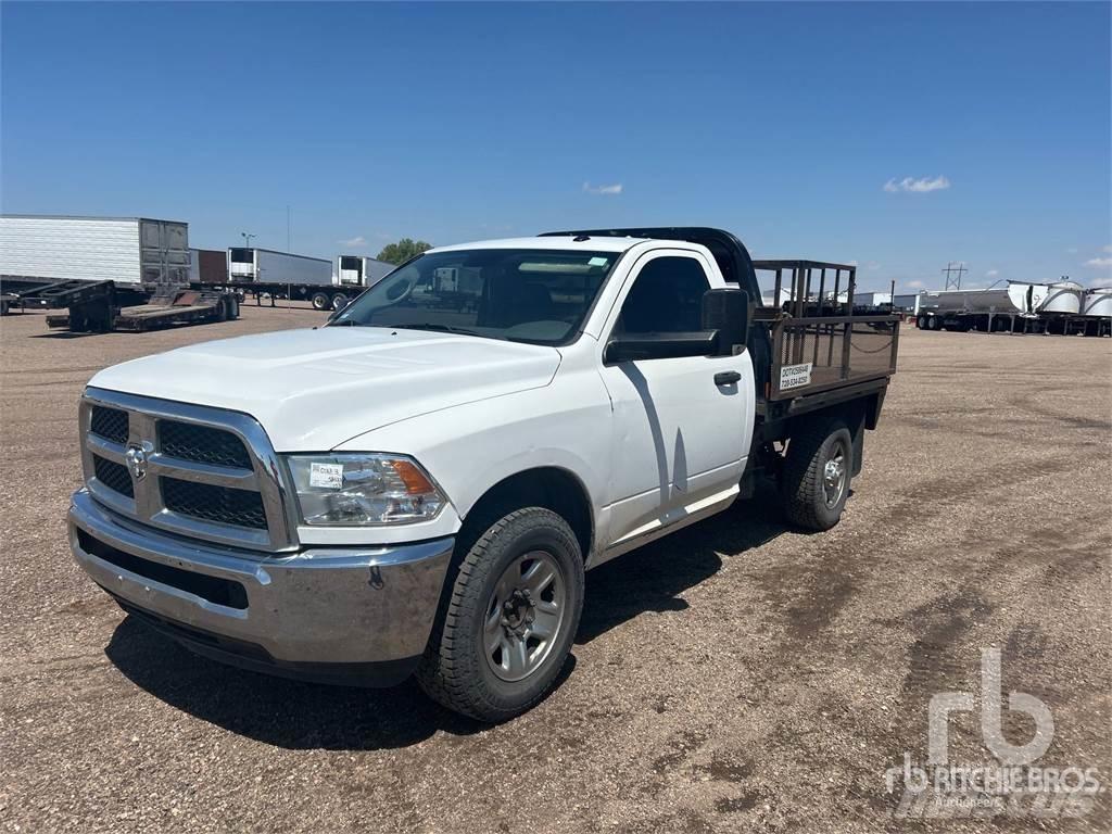 RAM 2500 Flakbilar