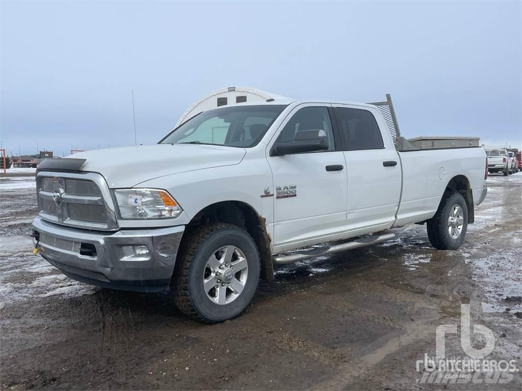 RAM 3500 Flakbilar/Pickuper