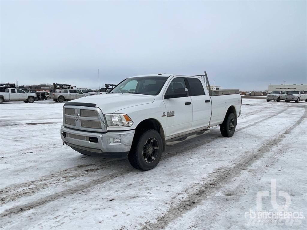 RAM 3500 Flakbilar/Pickuper