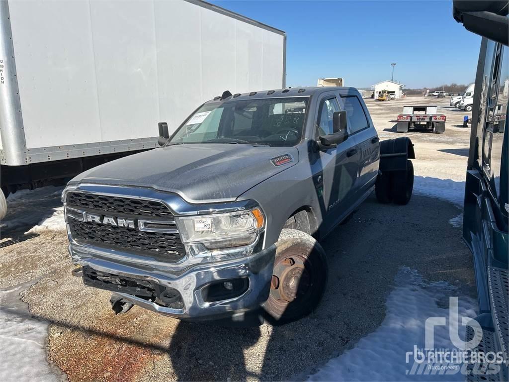 RAM 3500 Flakbilar/Pickuper