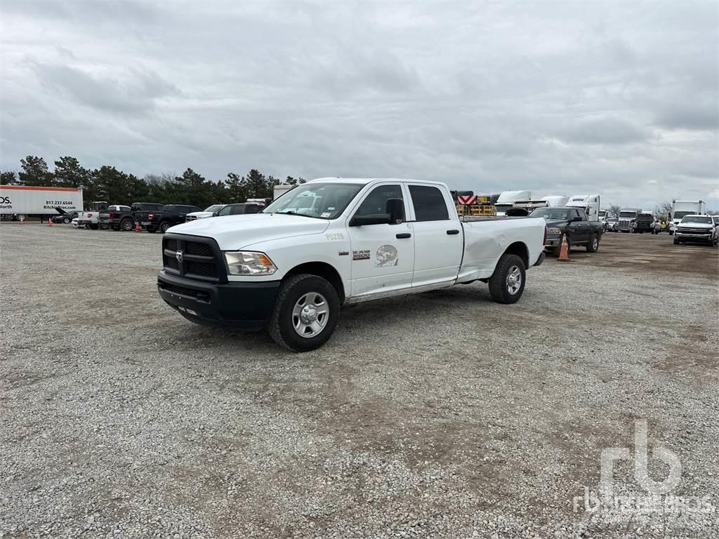 RAM 3500 Flakbilar/Pickuper