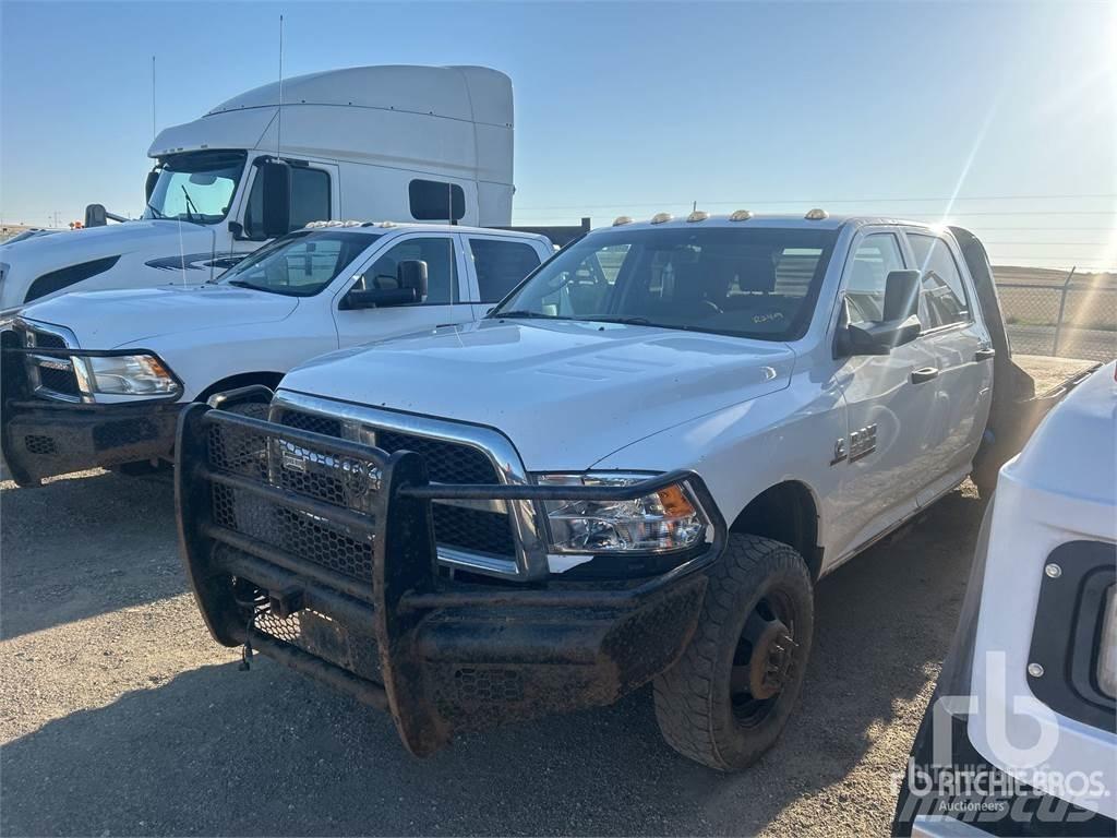 RAM 3500 Flakbilar/Pickuper
