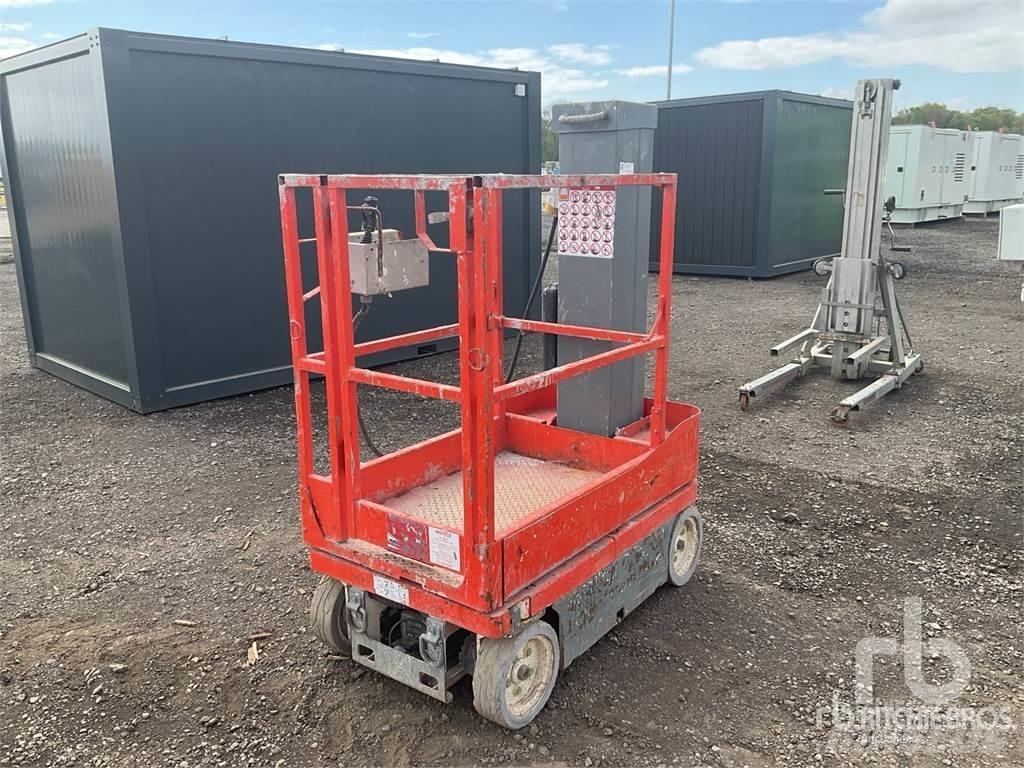 SkyJack SJ12 Saxliftar