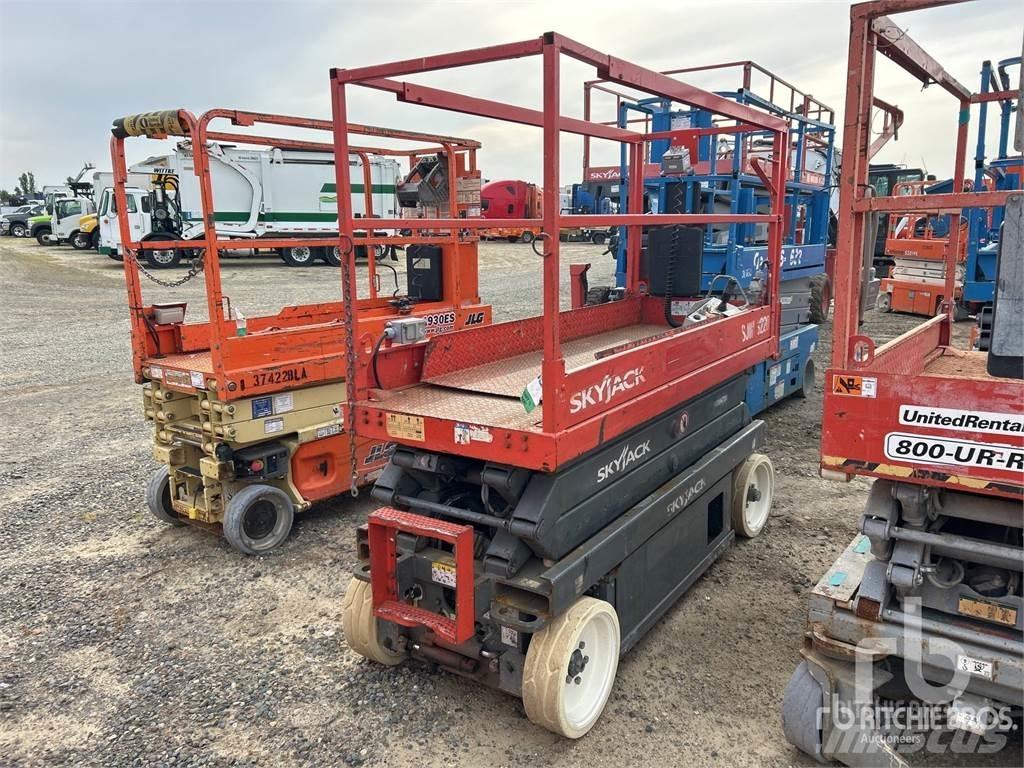 SkyJack SJ3220 Saxliftar