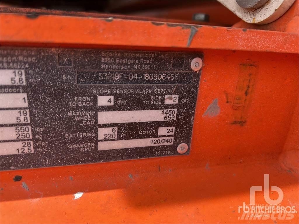 Snorkel S3219E Saxliftar