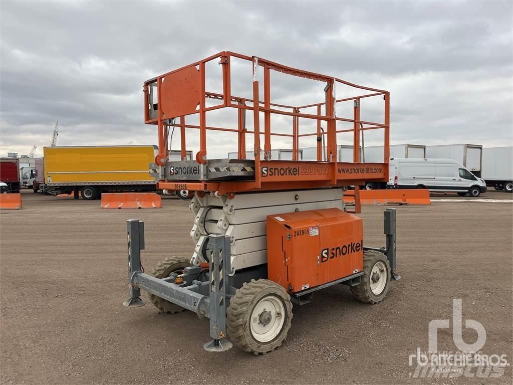 Snorkel S3370RT Saxliftar