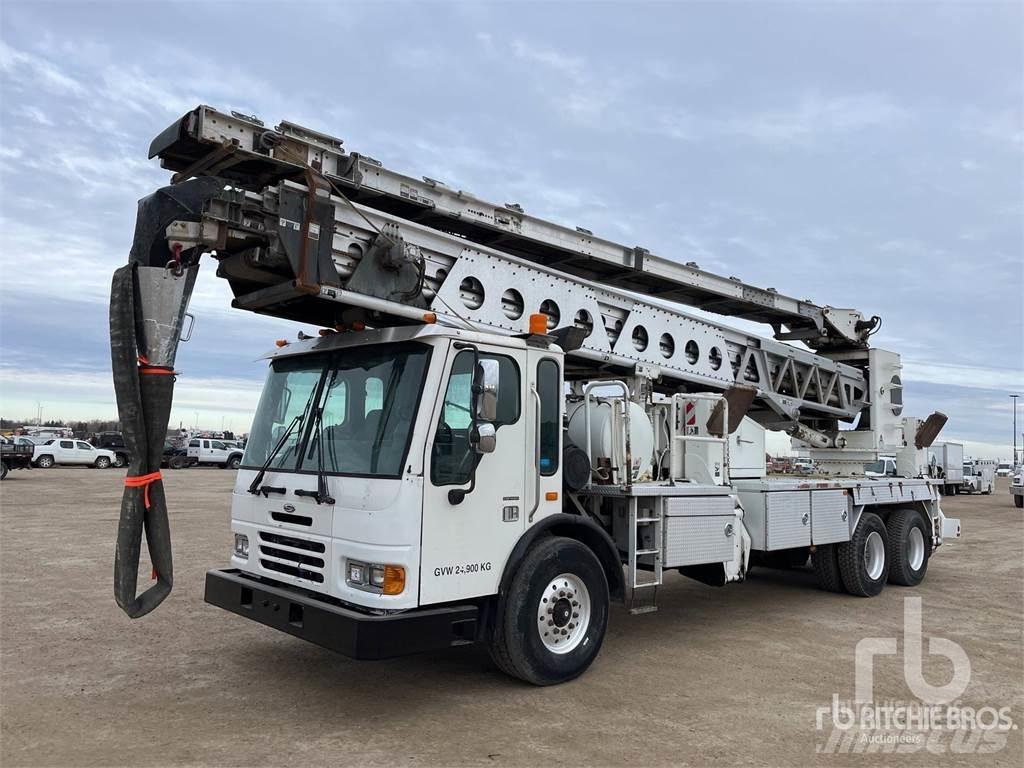 Sterling CONDOR Cementbil