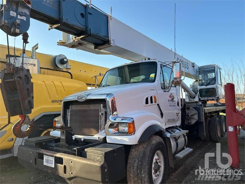 Sterling L9500 Kranbilar