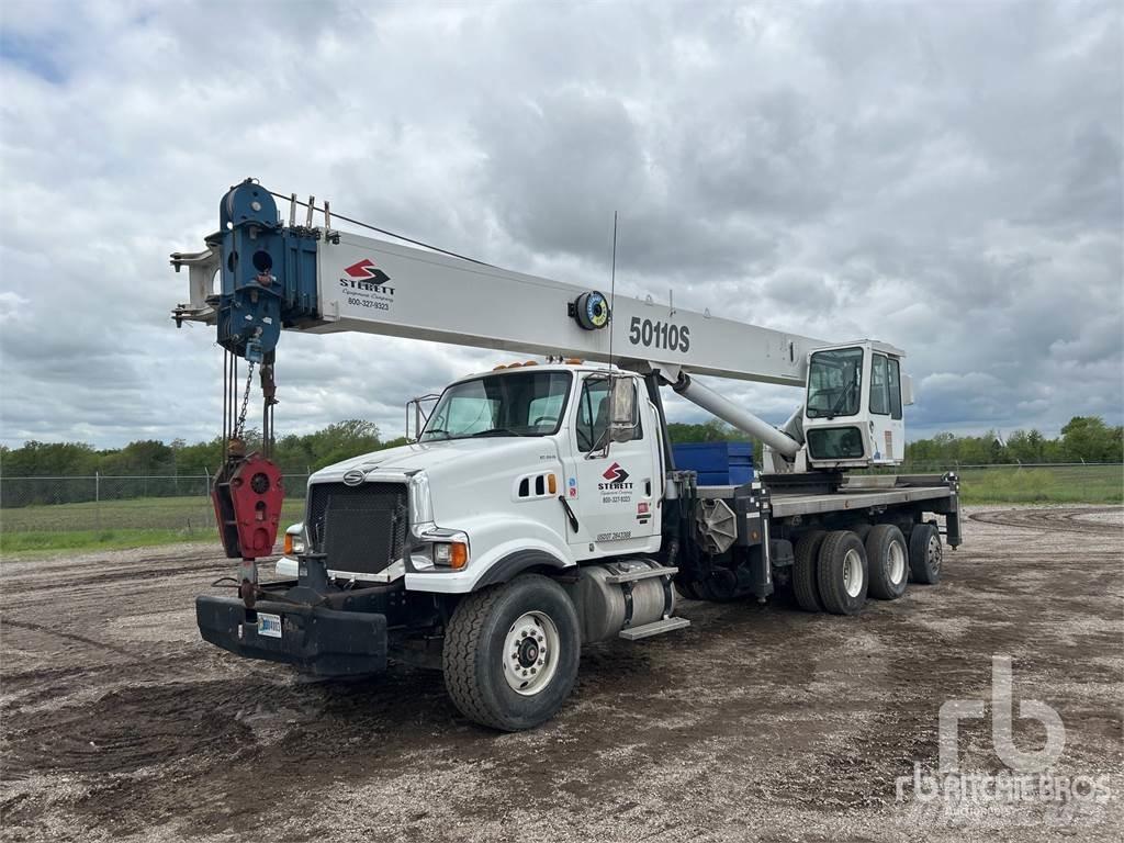 Sterling L9500 Kranbilar