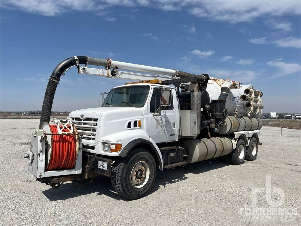 Sterling LT9500 Slamsugningsbil