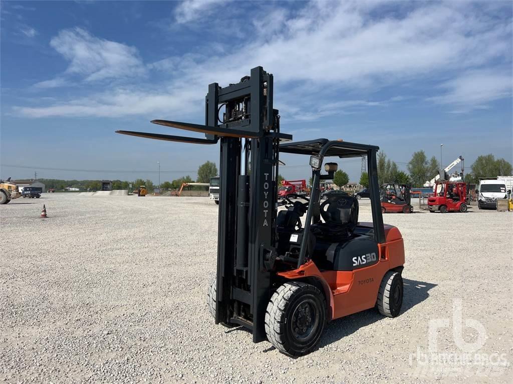 Toyota 027FDF30 Dieselmotviktstruckar