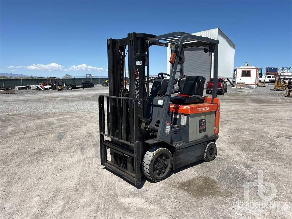 Toyota 7FBCU25 Elmotviktstruckar