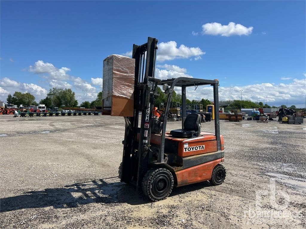 Toyota FBME25 Elmotviktstruckar