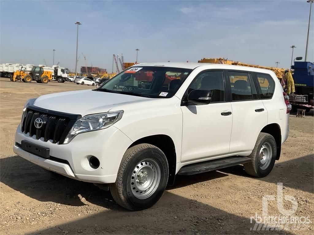 Toyota PRADO Flakbilar/Pickuper