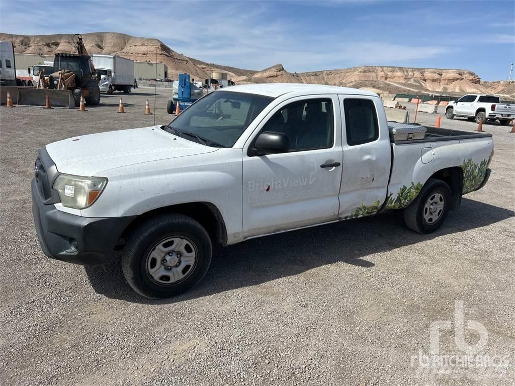 Toyota TACOMA Flakbilar/Pickuper
