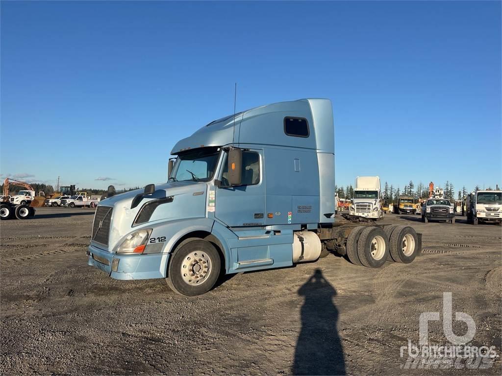 Volvo VNL Dragbilar