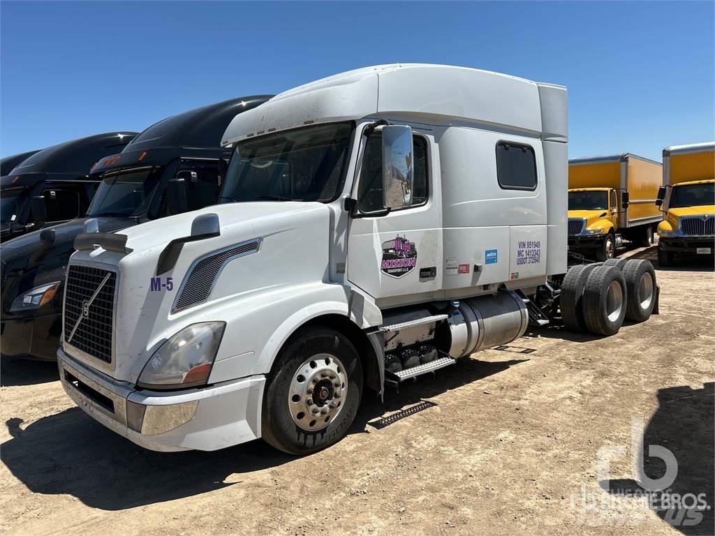 Volvo VNL Dragbilar