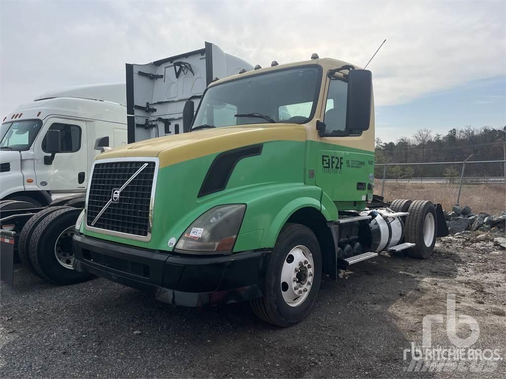 Volvo VNL Dragbilar