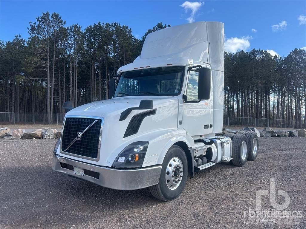 Volvo VNL Dragbilar