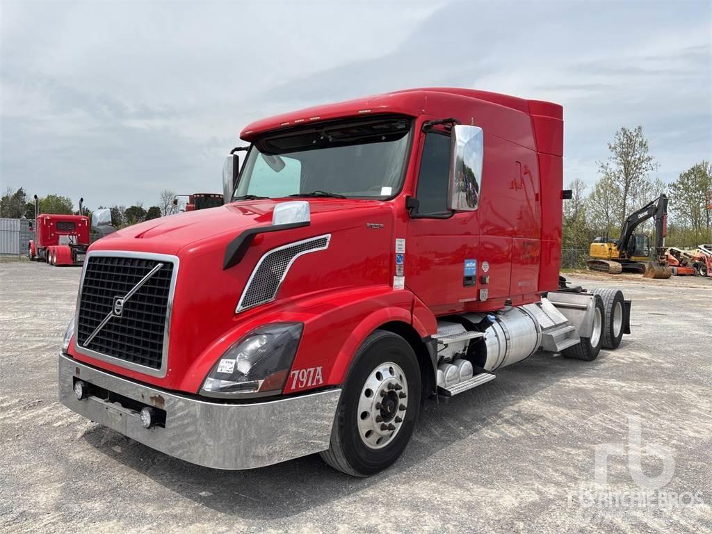 Volvo VNL Dragbilar