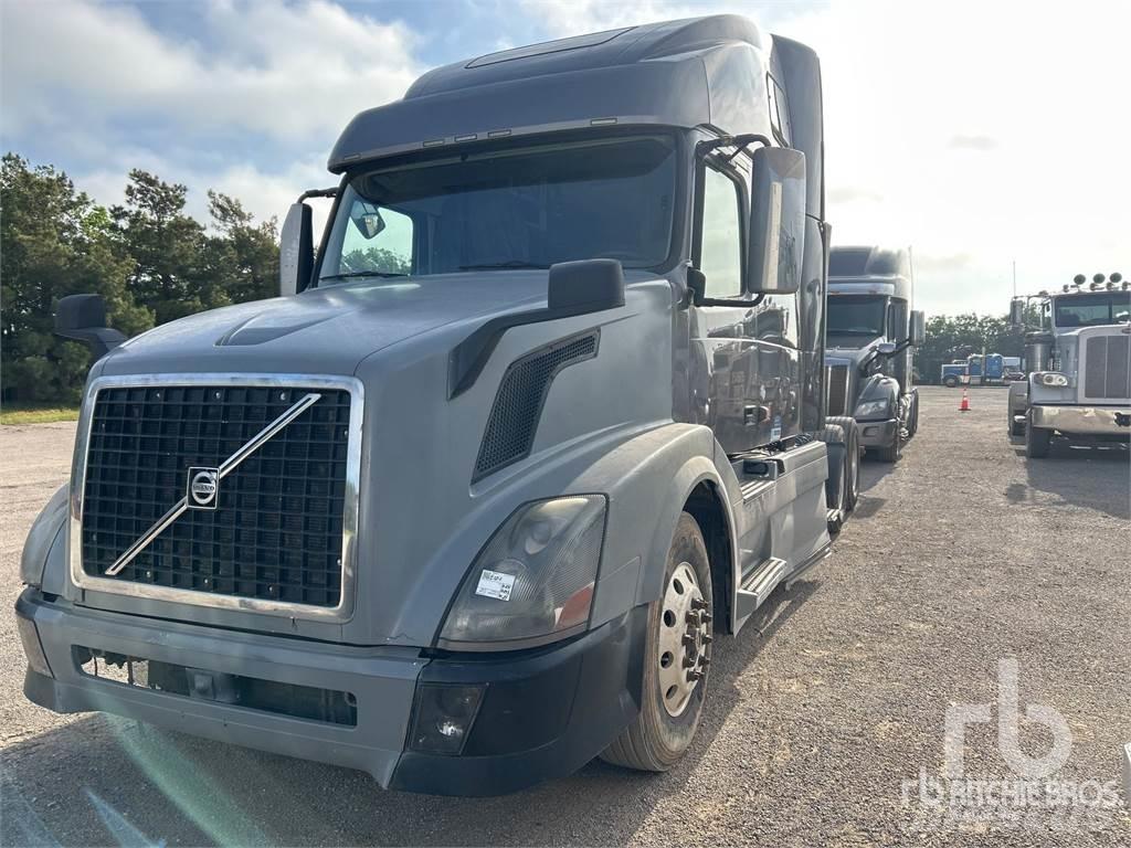 Volvo VNL Dragbilar