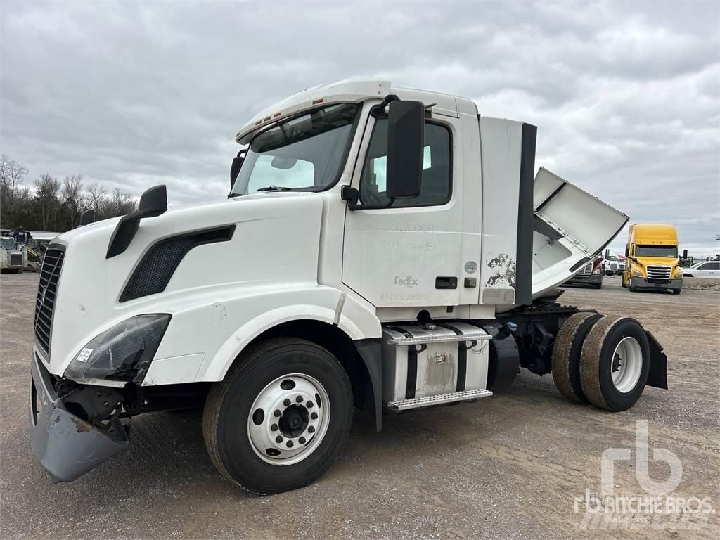 Volvo VNL Dragbilar