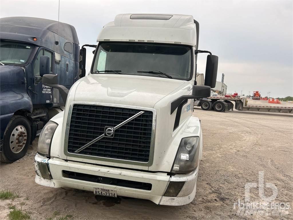 Volvo VNL Dragbilar