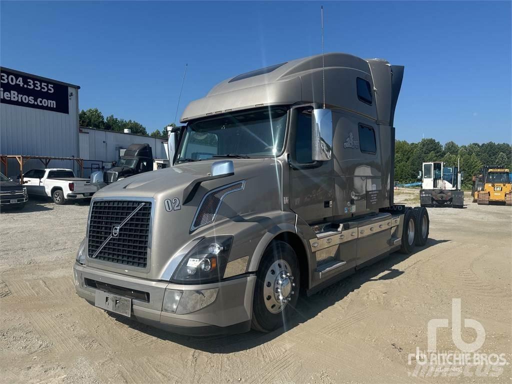 Volvo VNL Dragbilar