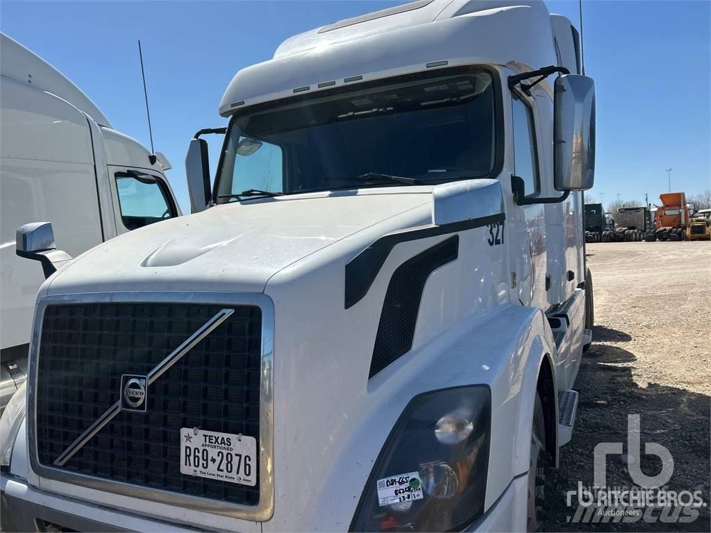 Volvo VNL Dragbilar