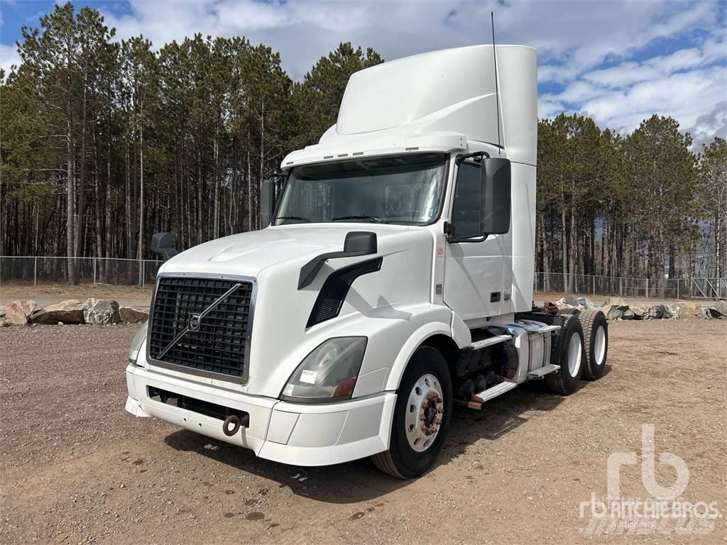 Volvo VNL Dragbilar