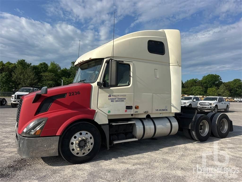 Volvo VNL Dragbilar