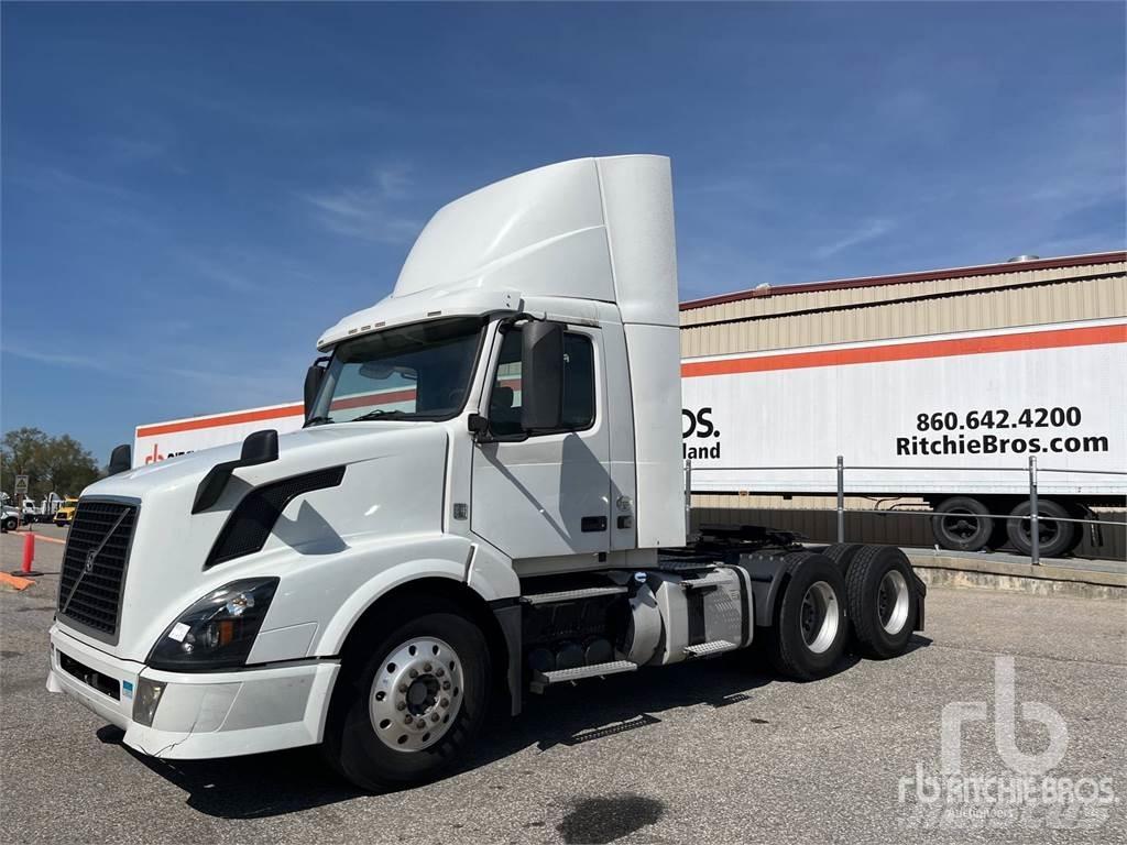 Volvo VNL Dragbilar
