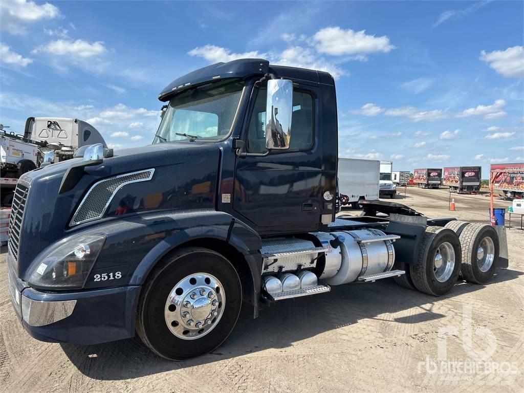 Volvo VNL300 Dragbilar