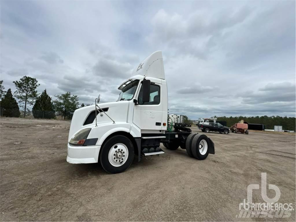 Volvo VNL300 Dragbilar