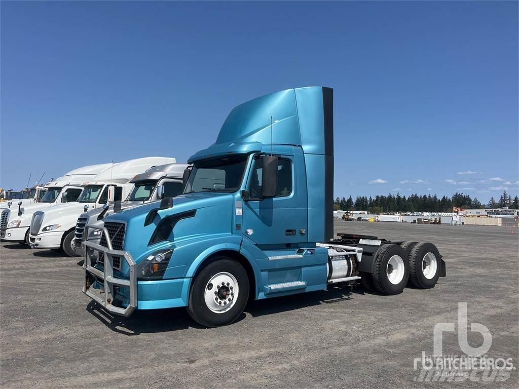 Volvo VNL300 Dragbilar