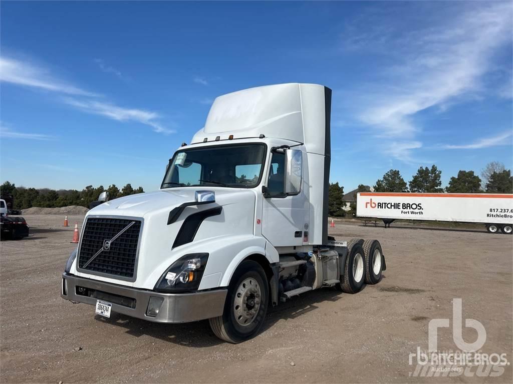 Volvo VNL300 Dragbilar