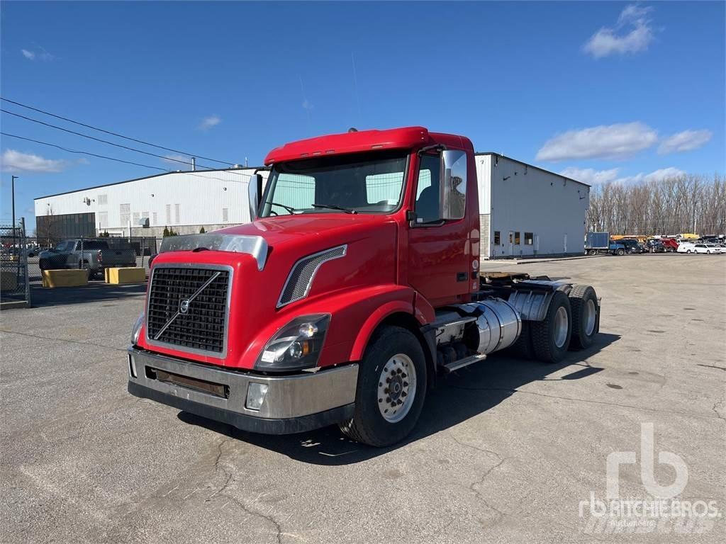 Volvo VNL64T Dragbilar