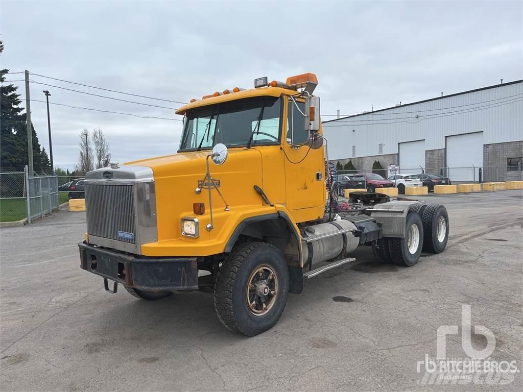 White/GMC ACL Dragbilar