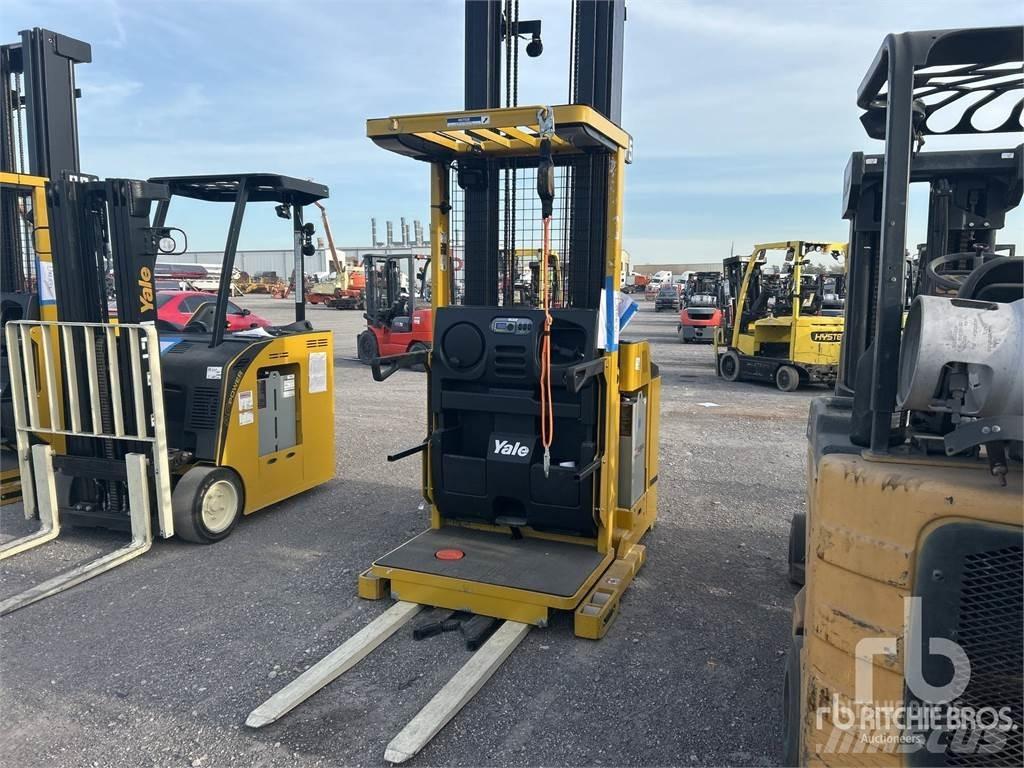 Yale OS030BF Elmotviktstruckar