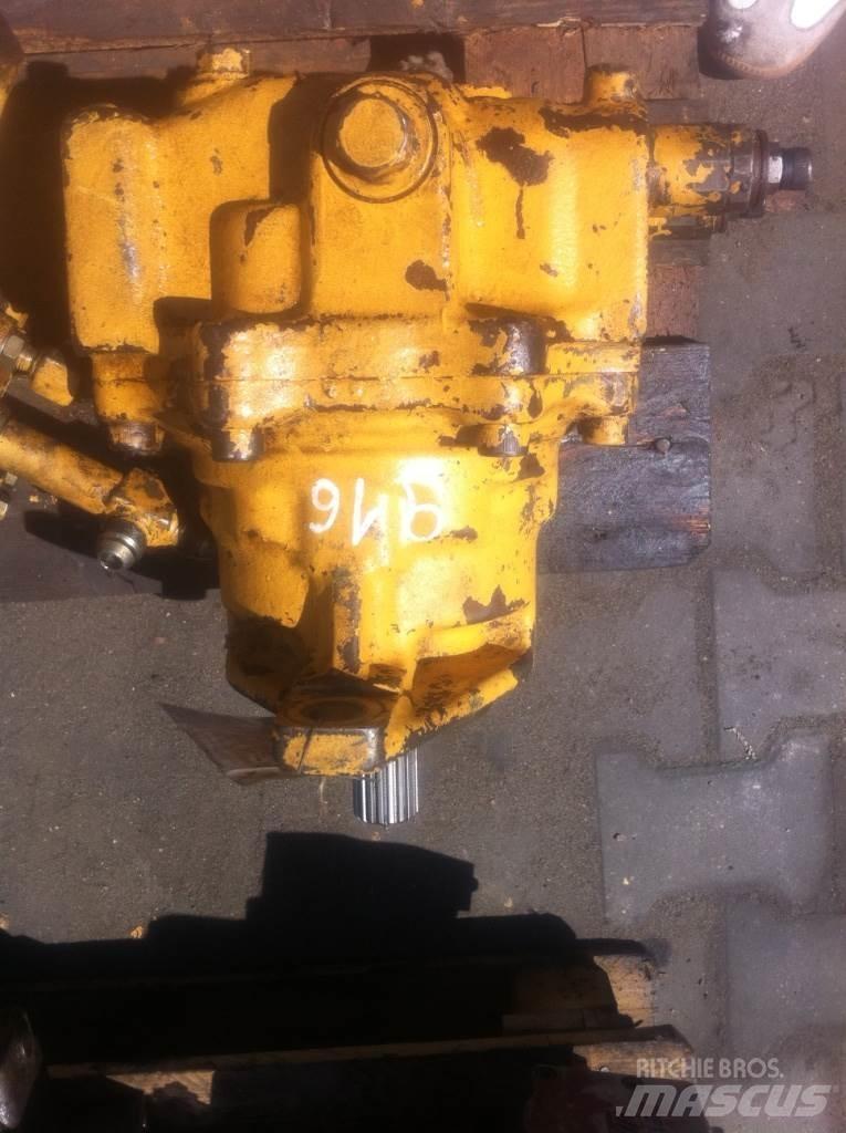 Komatsu E2153569 Motorer