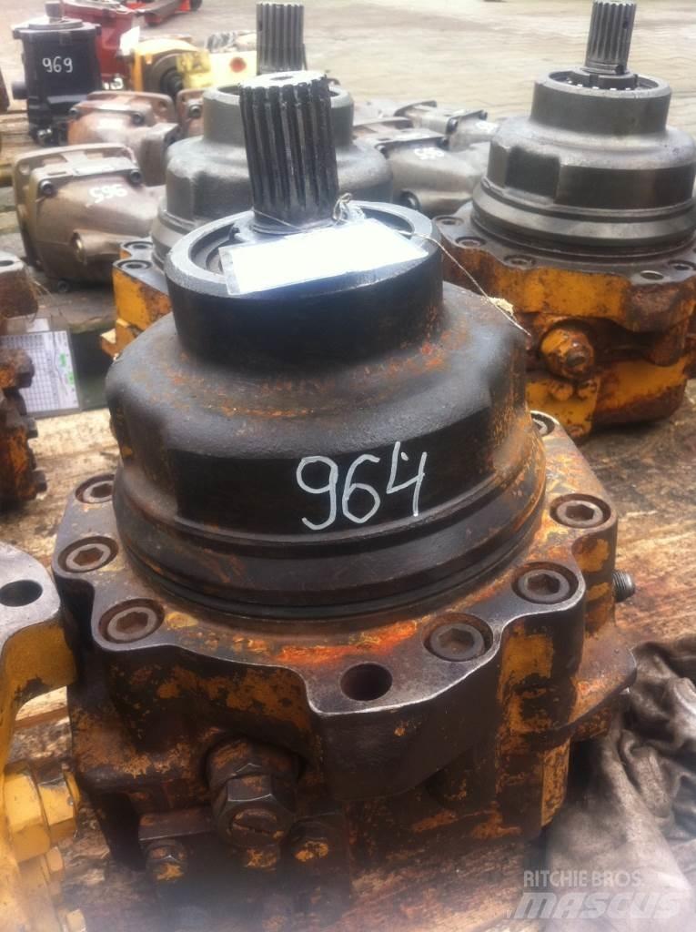 Komatsu MB90 Motorer
