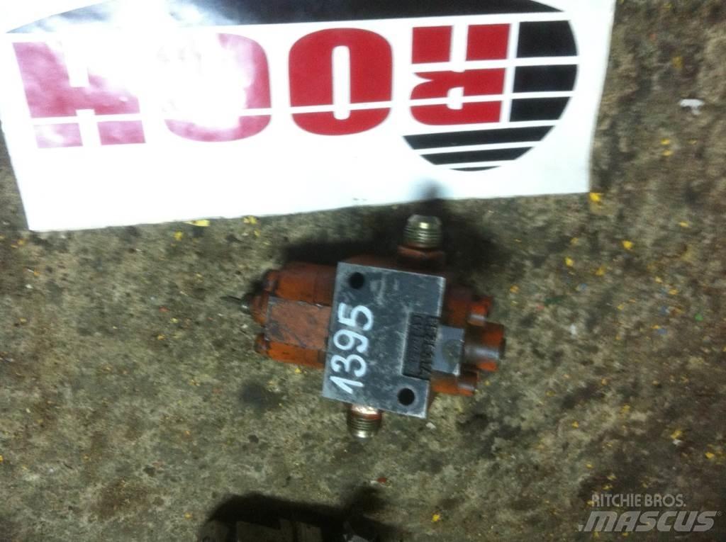 Parker VS8S854 853631A Hydraulik