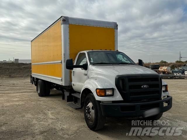 Ford F750 Skåpbilar